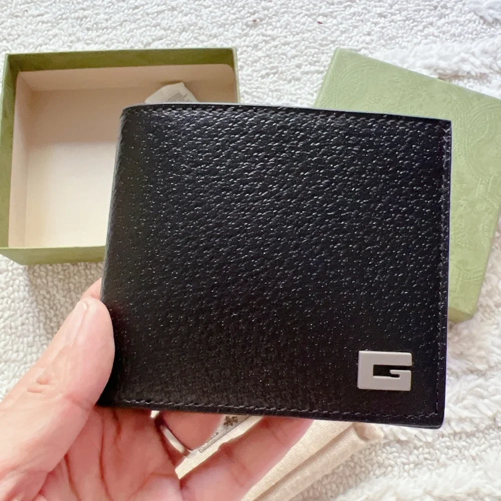 GUCCI G Logo Mens MOTIF BLACK LEATHER BIFOLD WALLET 739358 1AAJA 1193 -Authentic